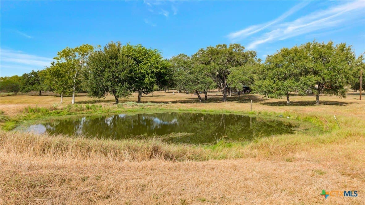 10 acres in DeWitt County - photo 32
