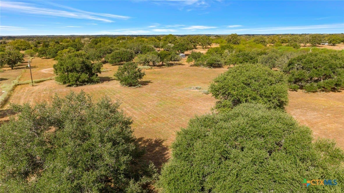 10 acres in DeWitt County - photo 33