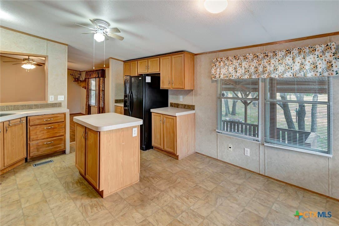 10 acres in DeWitt County - photo 13