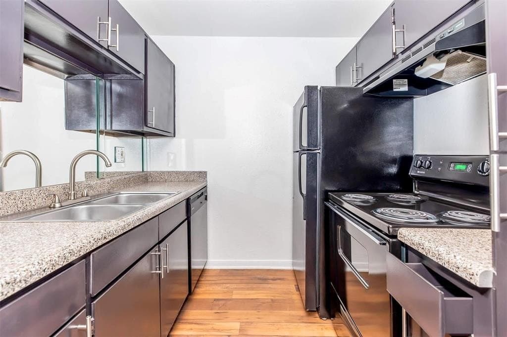 10.05 acres in Harris County gallery image 4