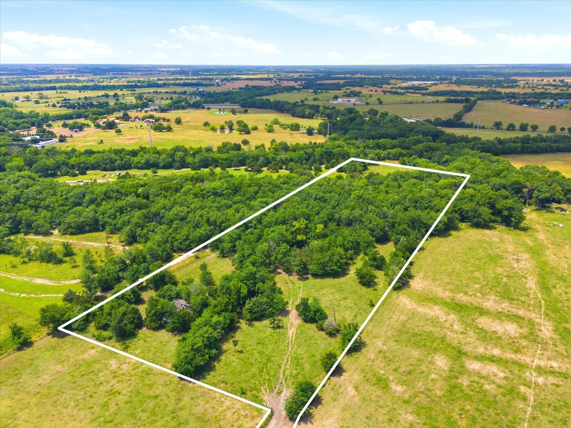 5.45 acres in Hunt County