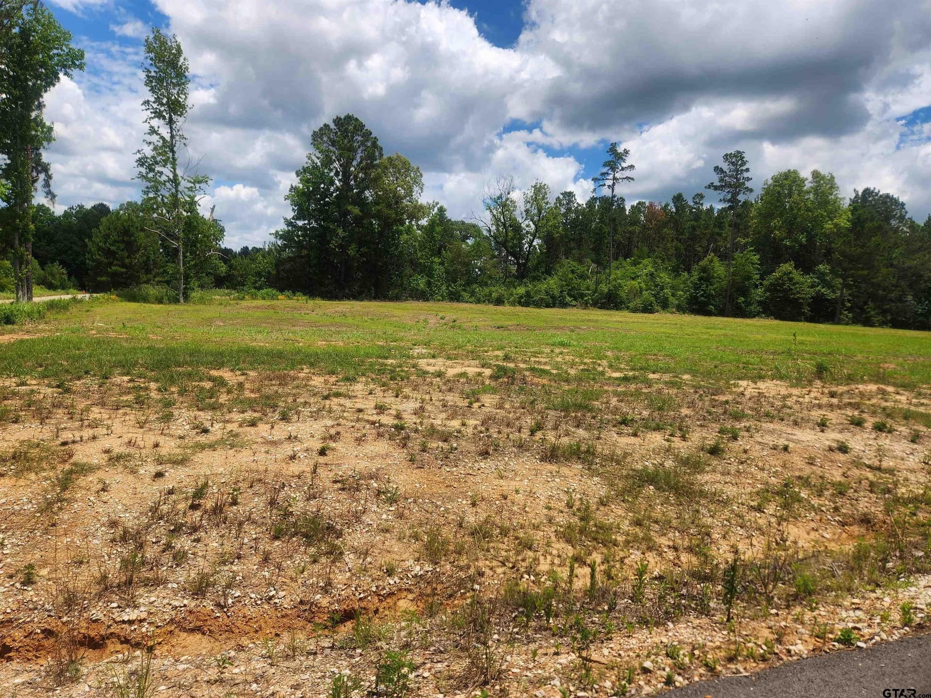 0.5 acres in Smith County - photo 6