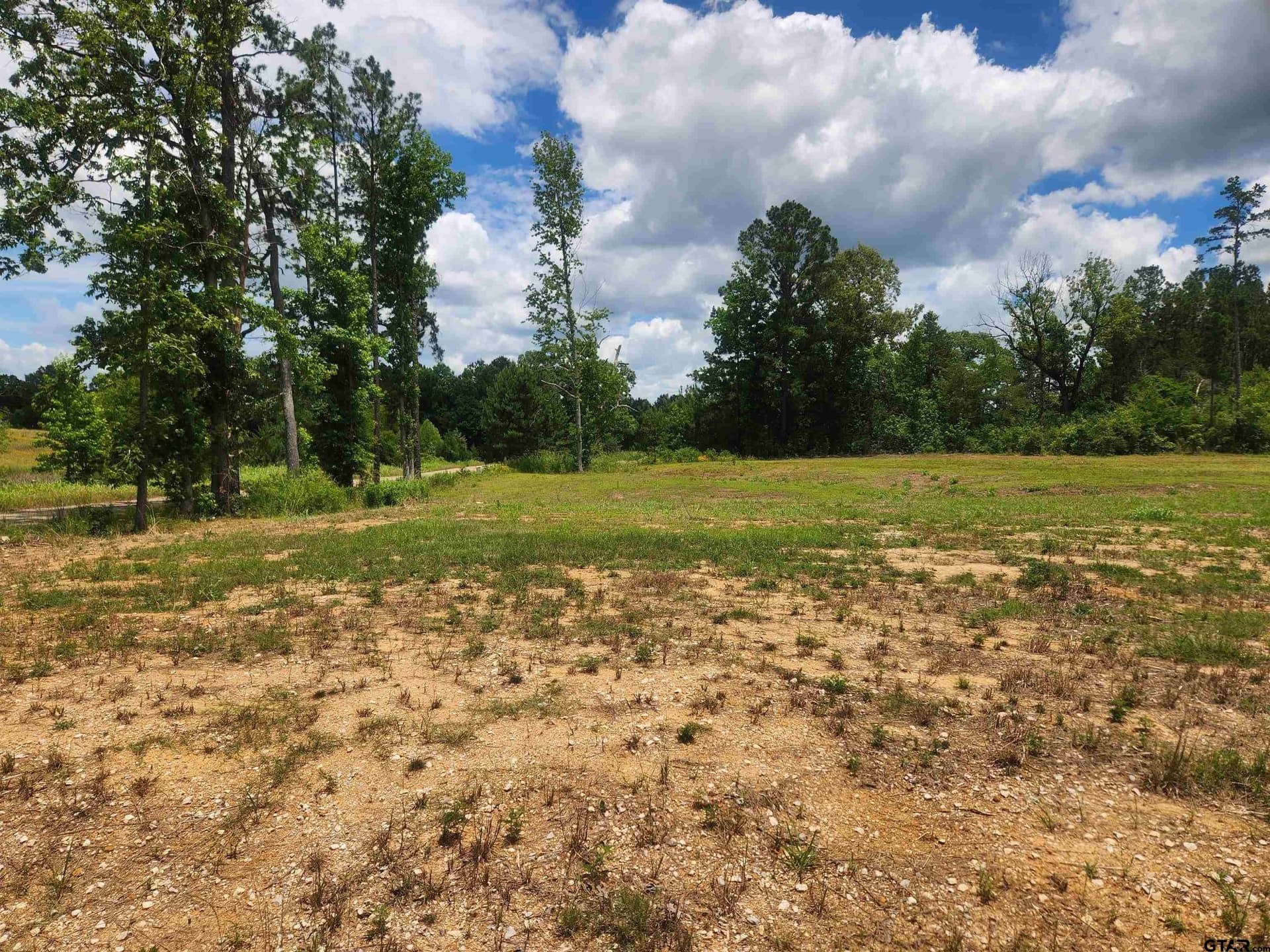 0.5 acres in Smith County featured view