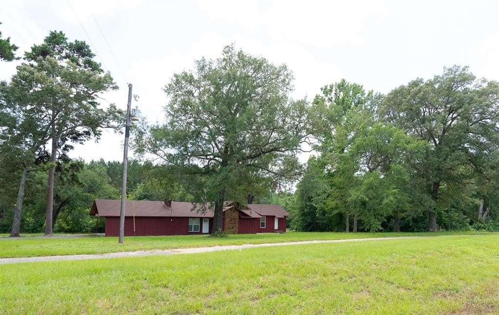 22 acres in Smith County gallery image 3