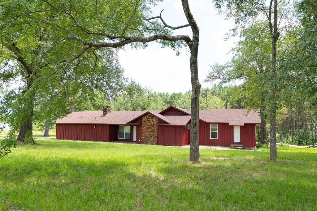 22 acres in Smith County featured view