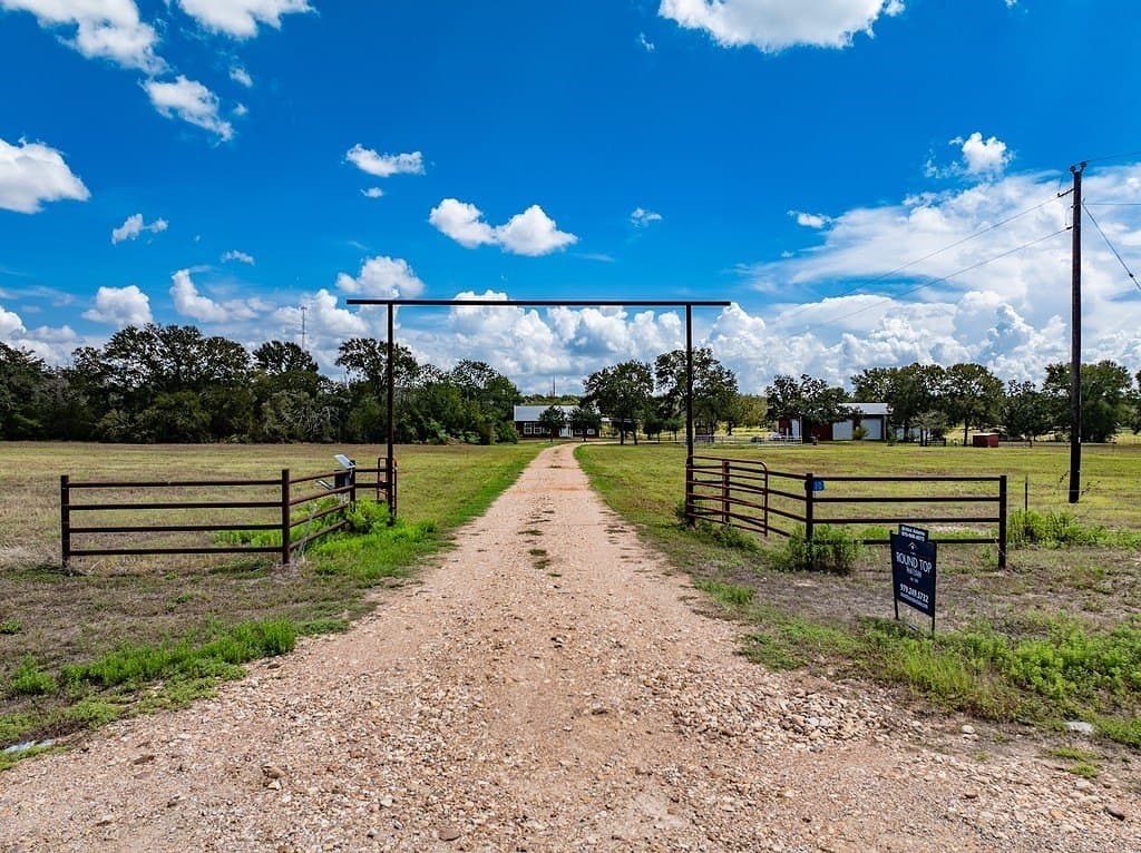 10 acres in Fayette County - photo 27
