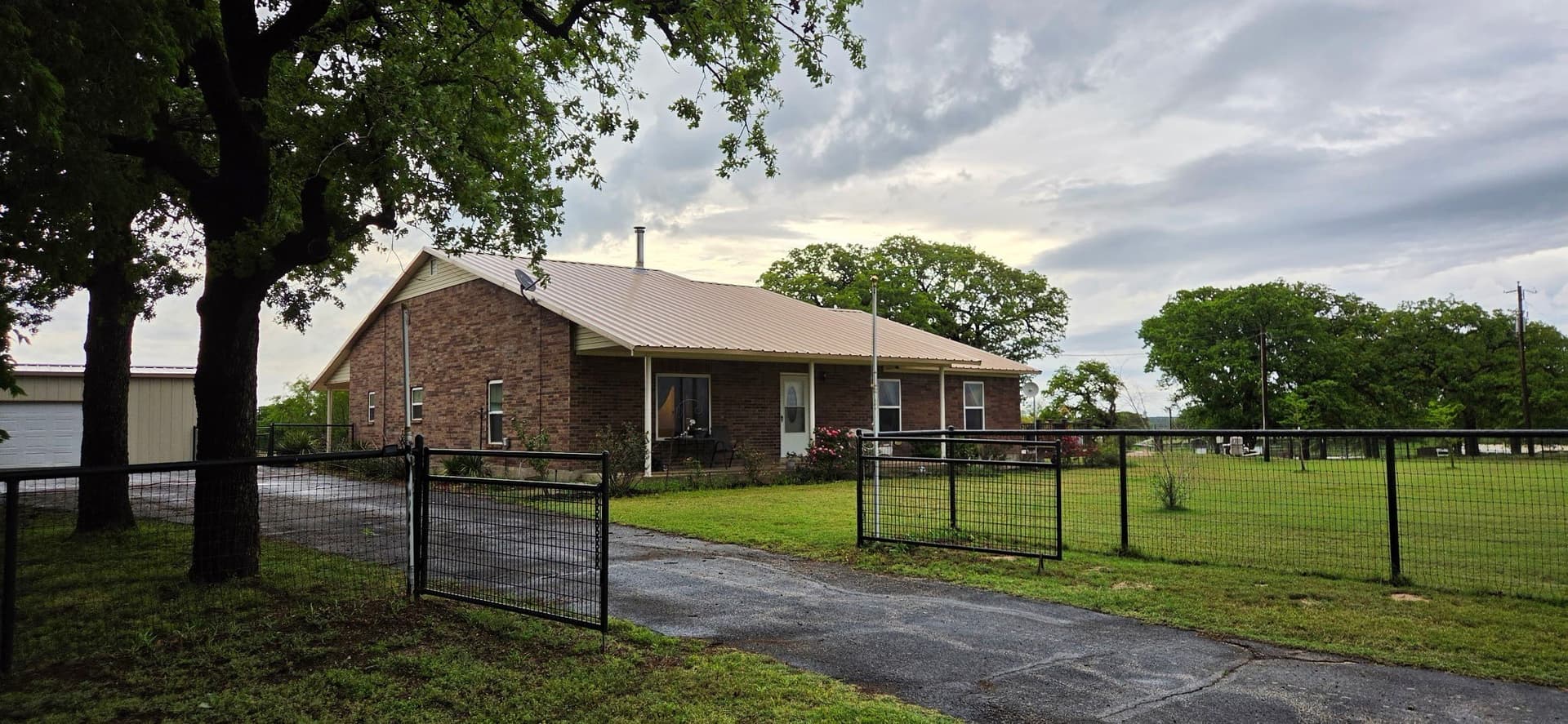 14 acres in Parker County