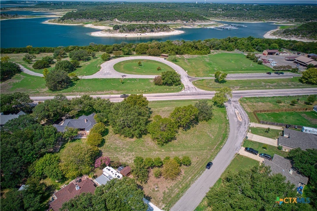 0.7 acres in Bell County gallery image 2
