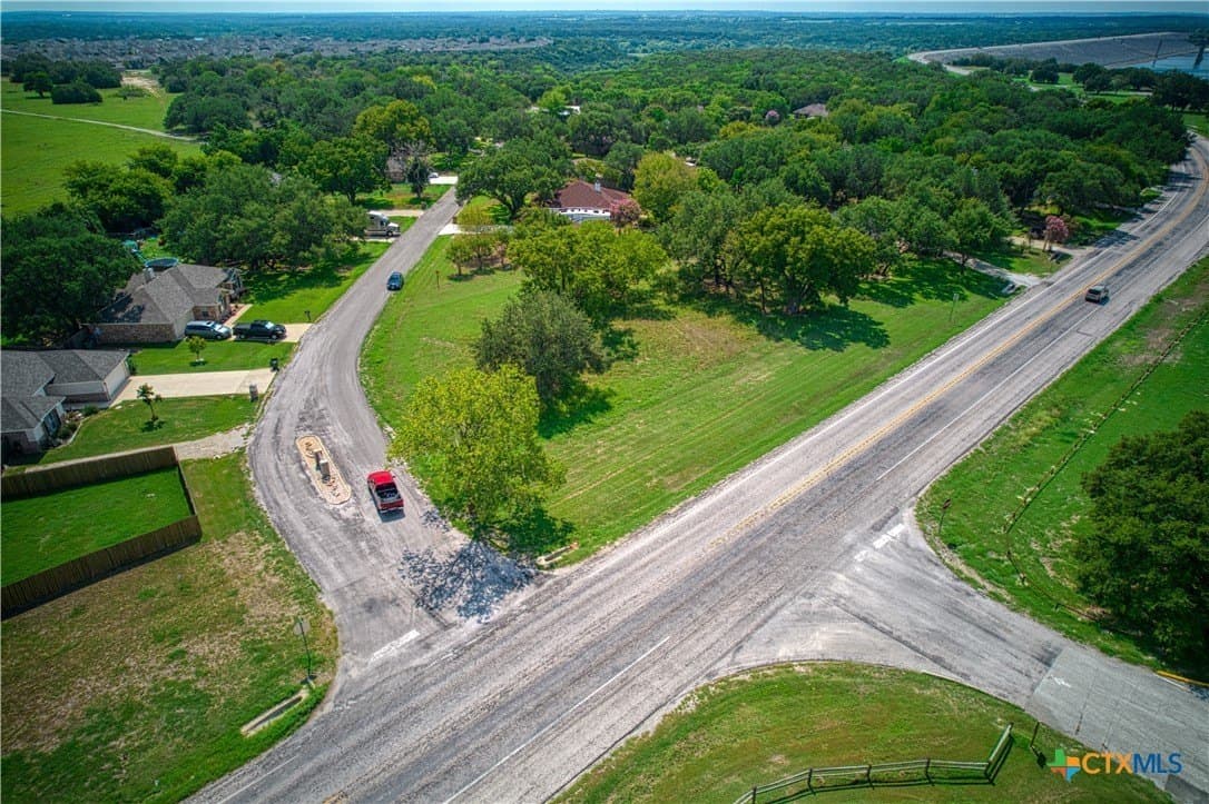 0.7 acres in Bell County - photo 11