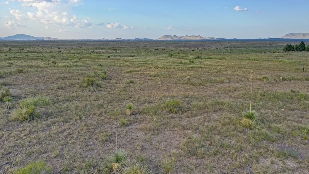 36.41 acres in Presidio County - photo 17