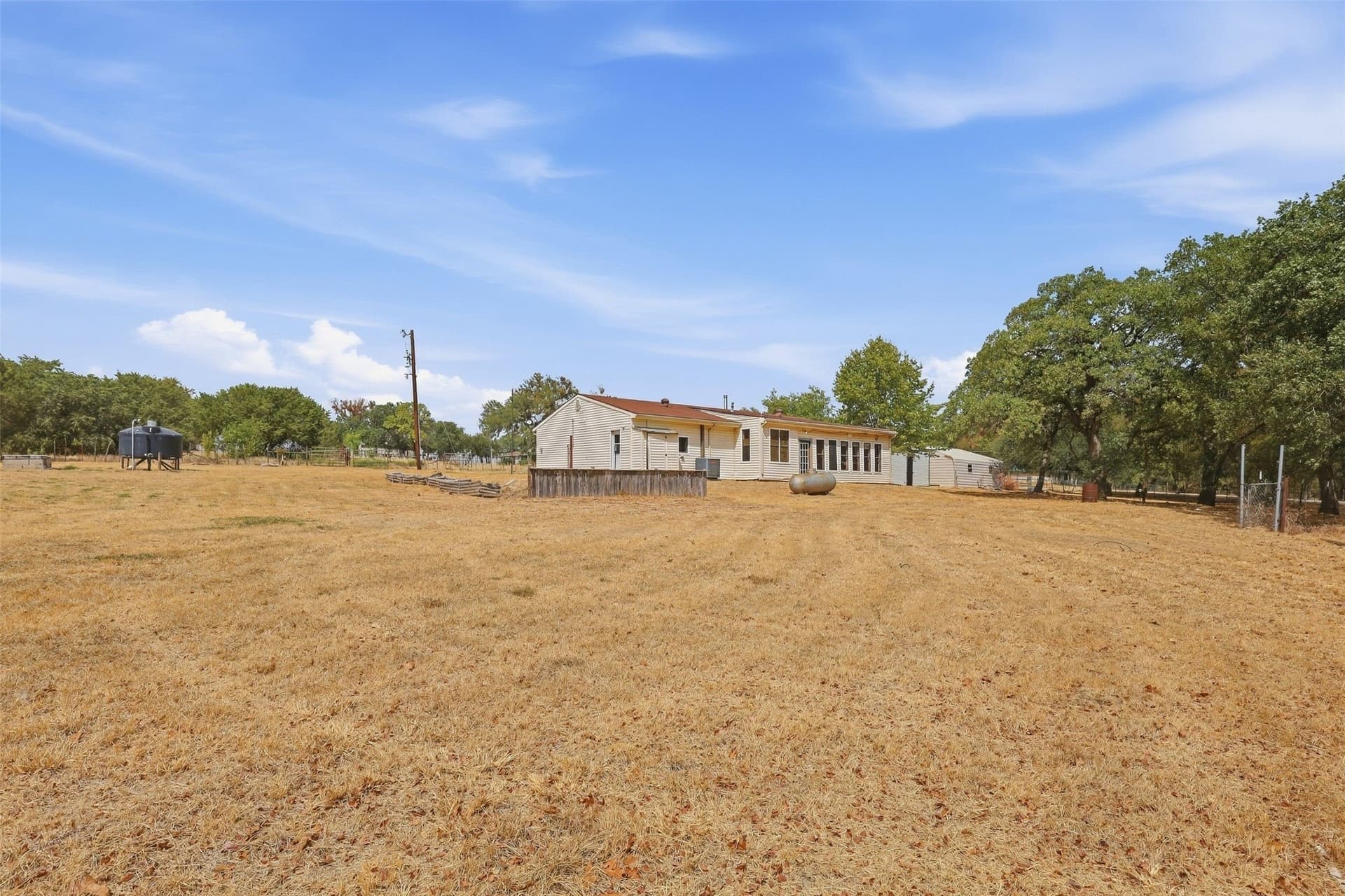 3.67 acres in Hood County - photo 34