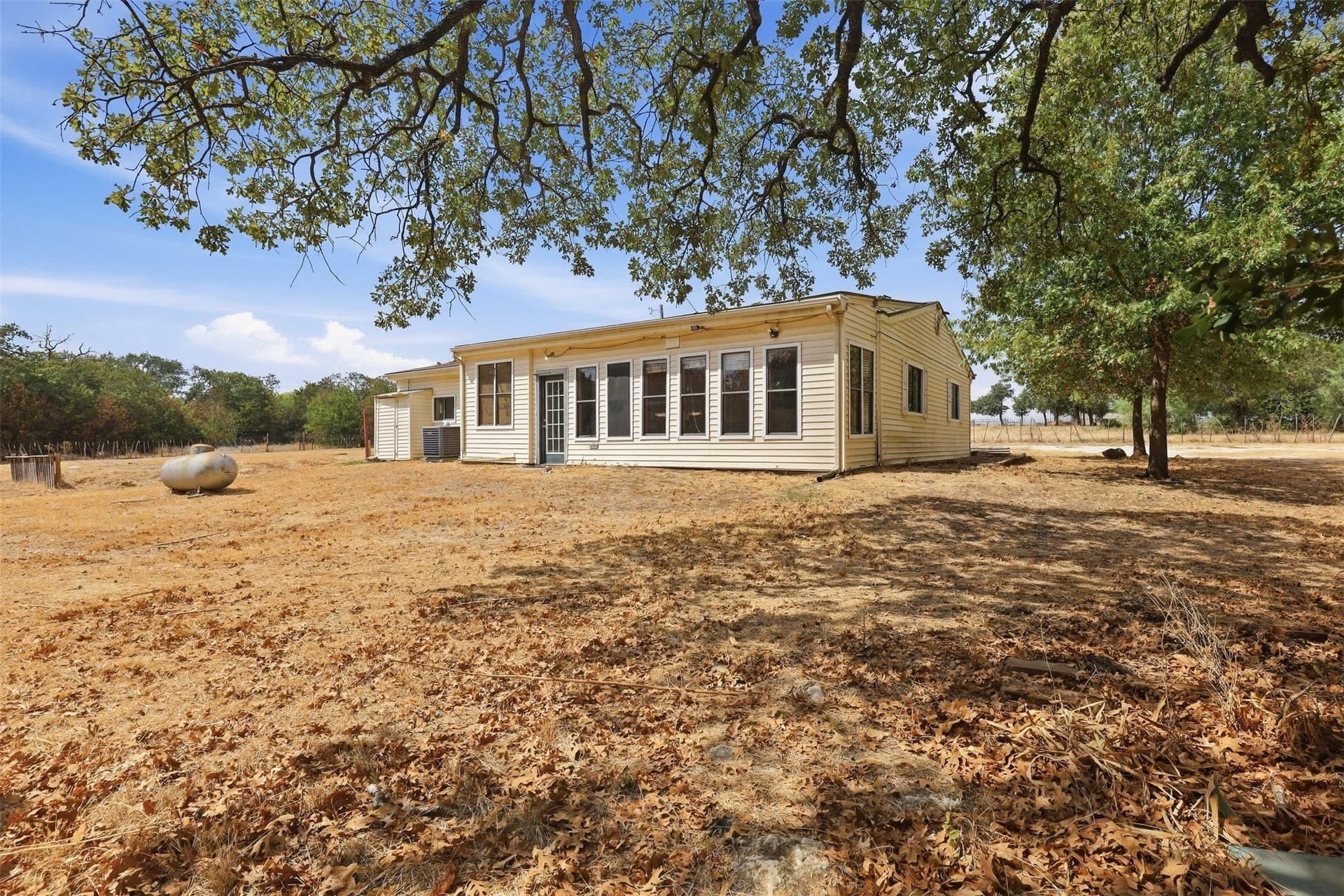 3.67 acres in Hood County - photo 32