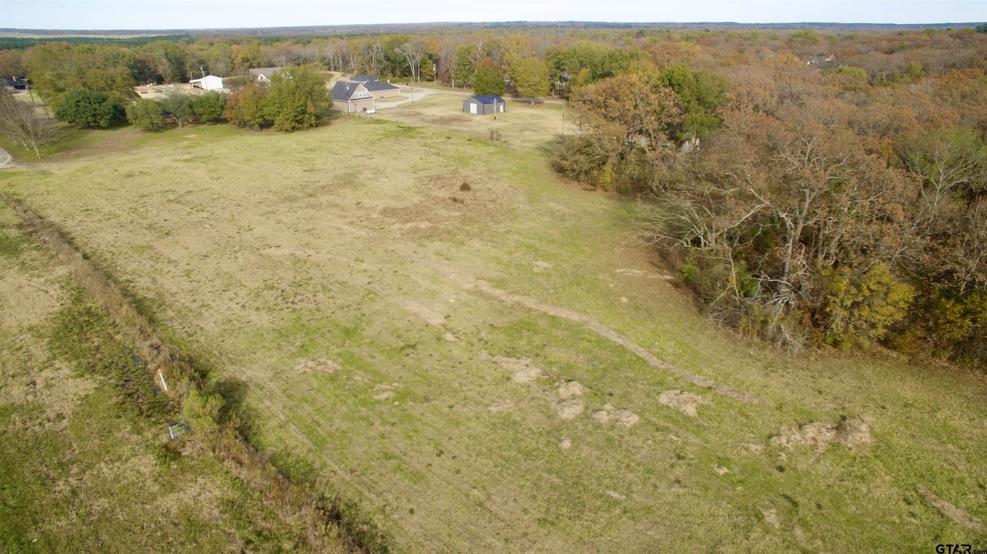 4.2 acres in Camp County