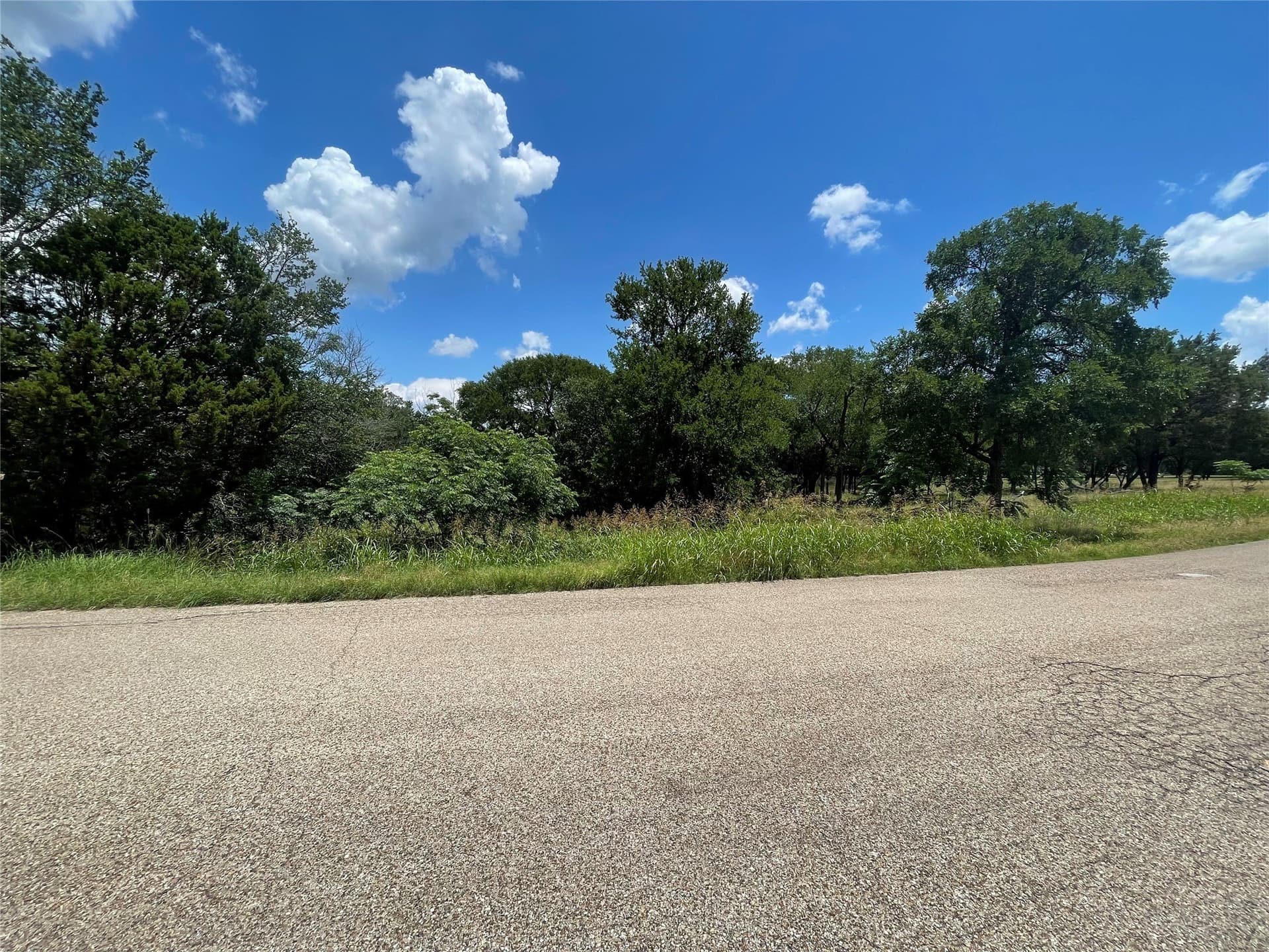 4.96 acres in McLennan County