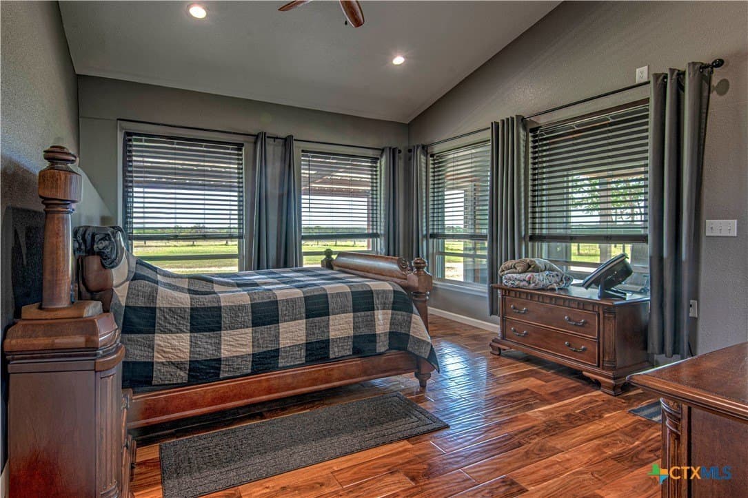 20.64 acres in Milam County - photo 15