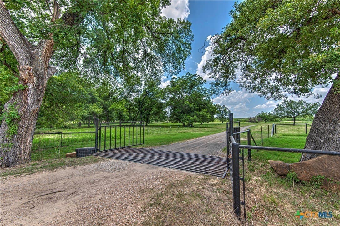 19.23 acres in Milam County gallery image 2