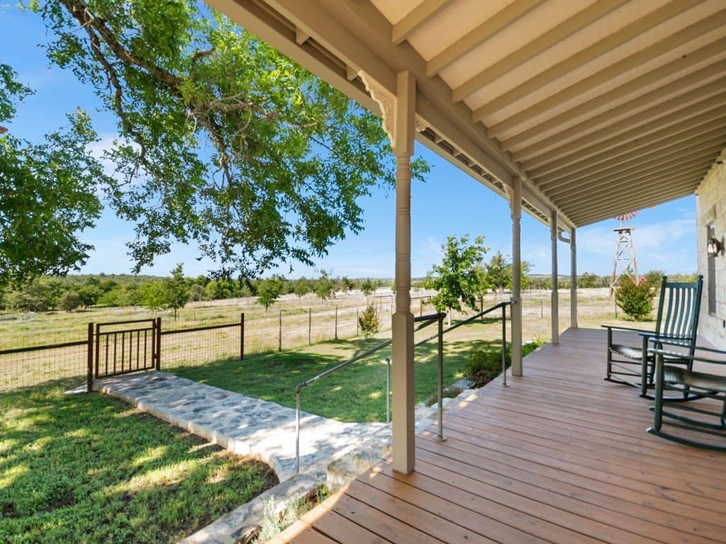 417 acres in Gillespie County - photo 6