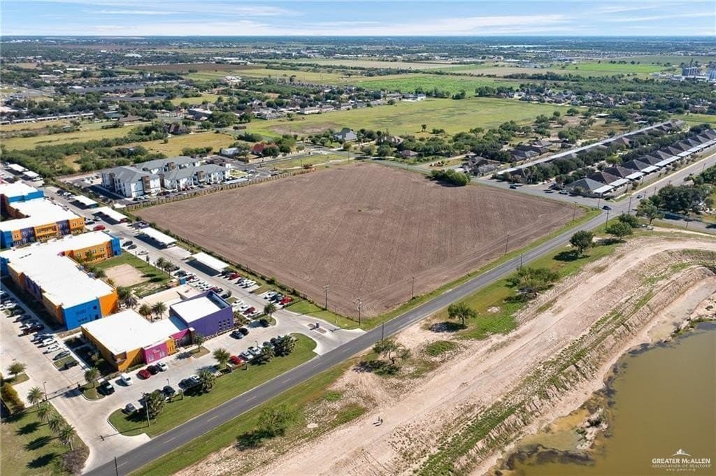 8.98 acres in Hidalgo County gallery image 3