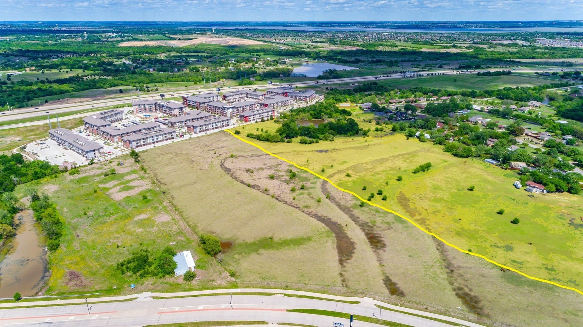 10.3 acres in Dallas County gallery image 2