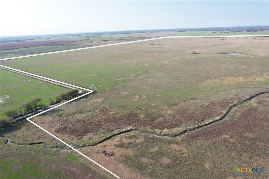 360 acres in Falls County