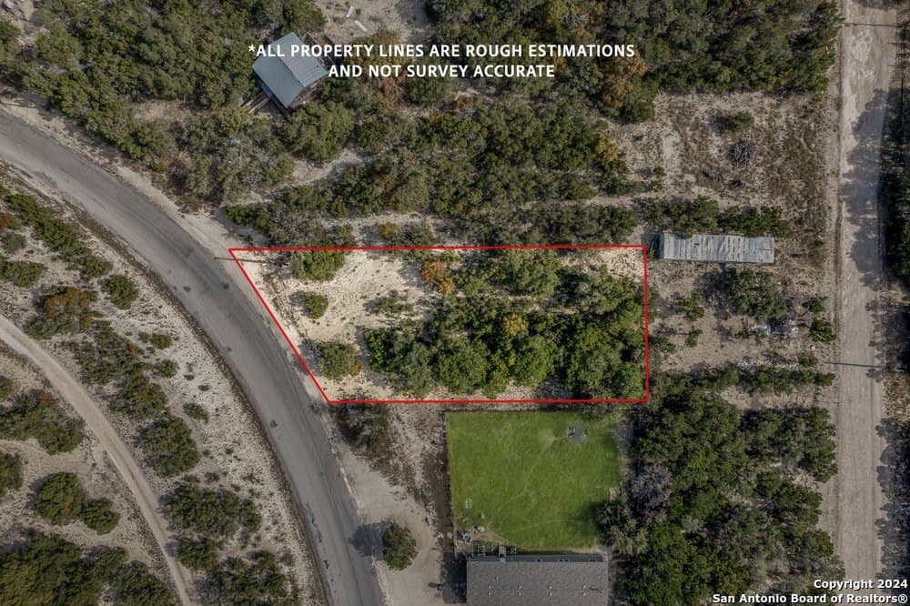 0.39 acres in Bandera County