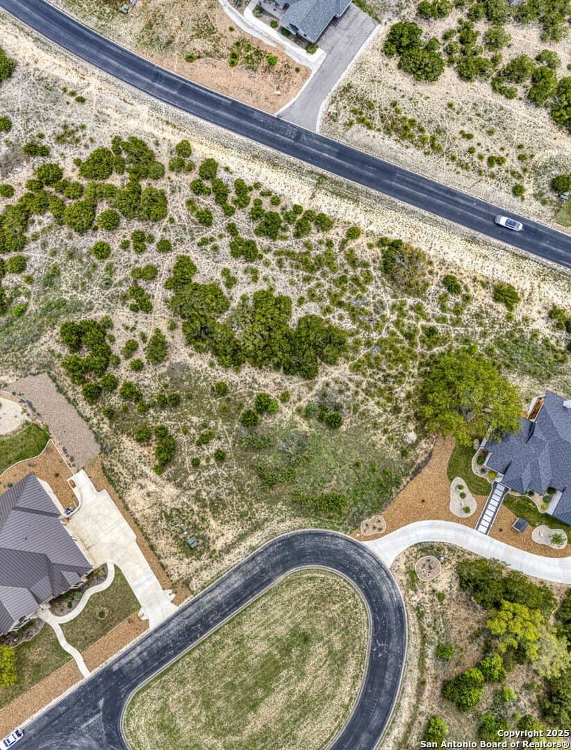1.24 acres in Comal County - photo 9