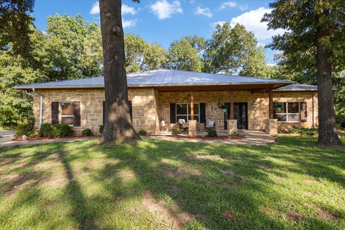 11.2 acres in Smith County