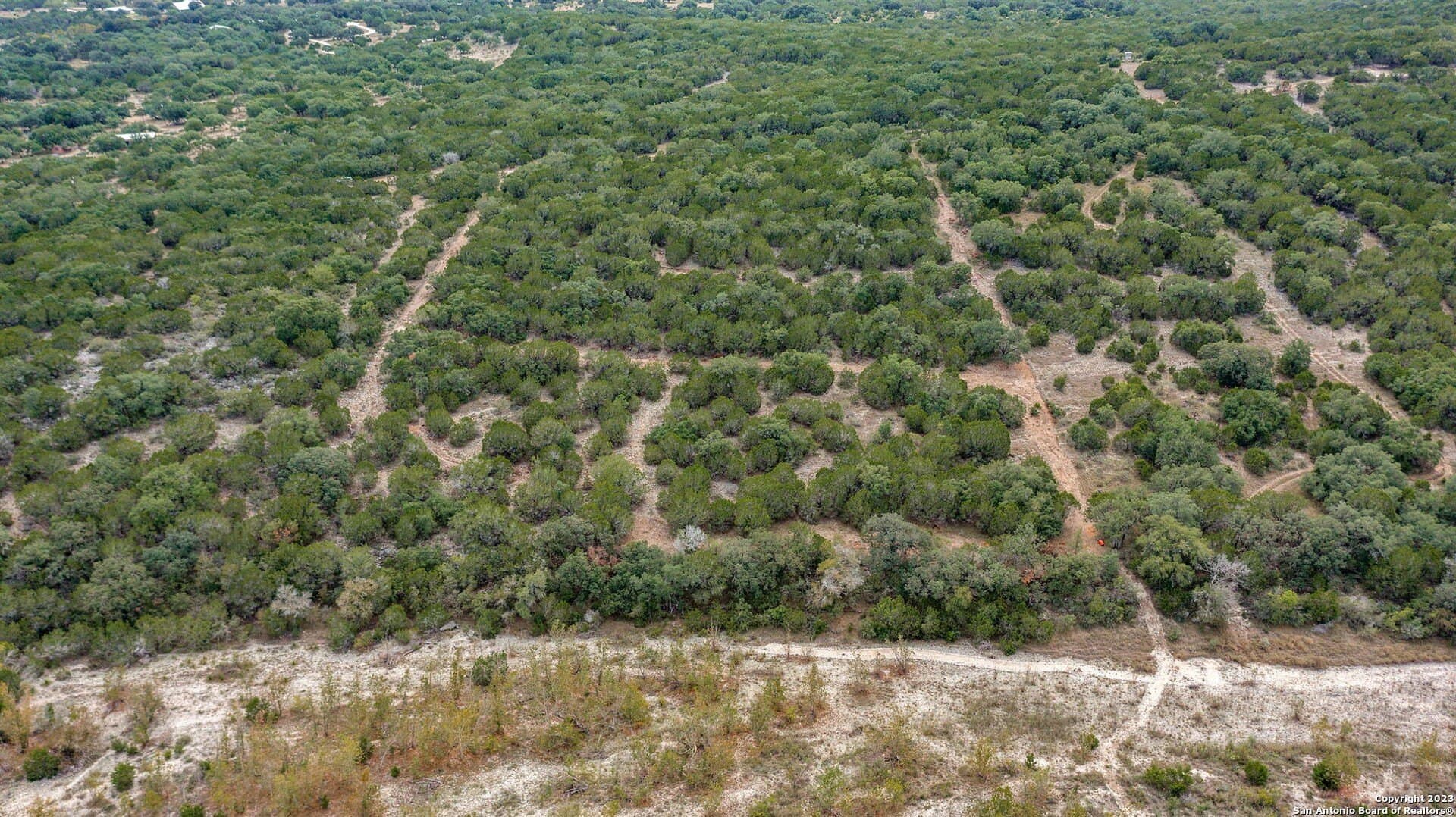 5.44 acres in Uvalde County - photo 8