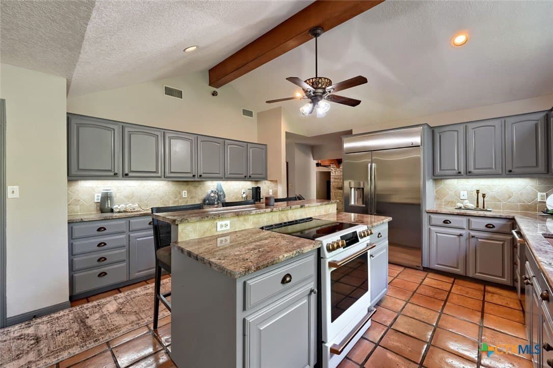 18.14 acres in Hays County - photo 10