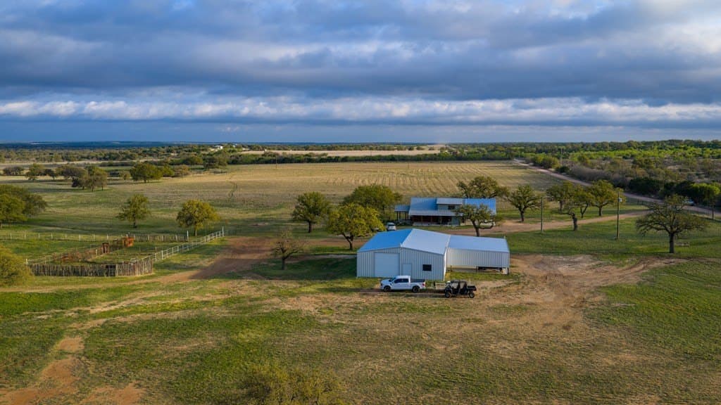 247 acres in Menard County - photo 57