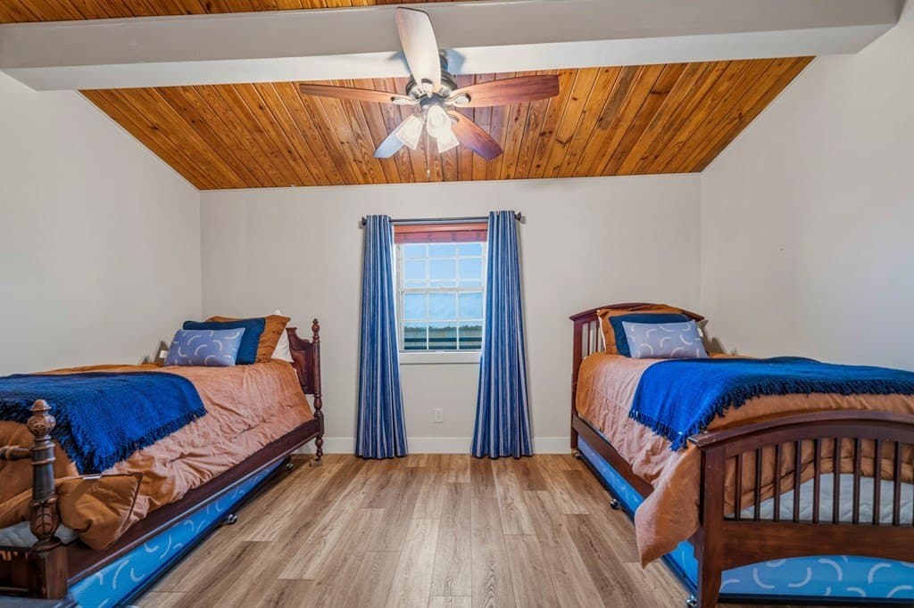 247 acres in Menard County - photo 26