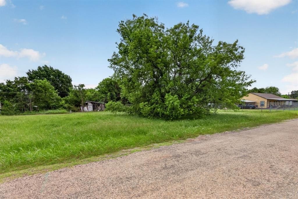 0.04 acres in Hood County featured view