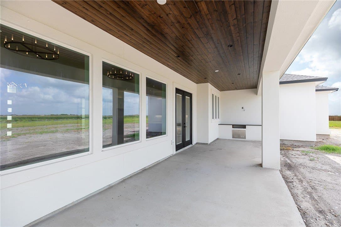 35,998 acres in Nueces County - photo 37