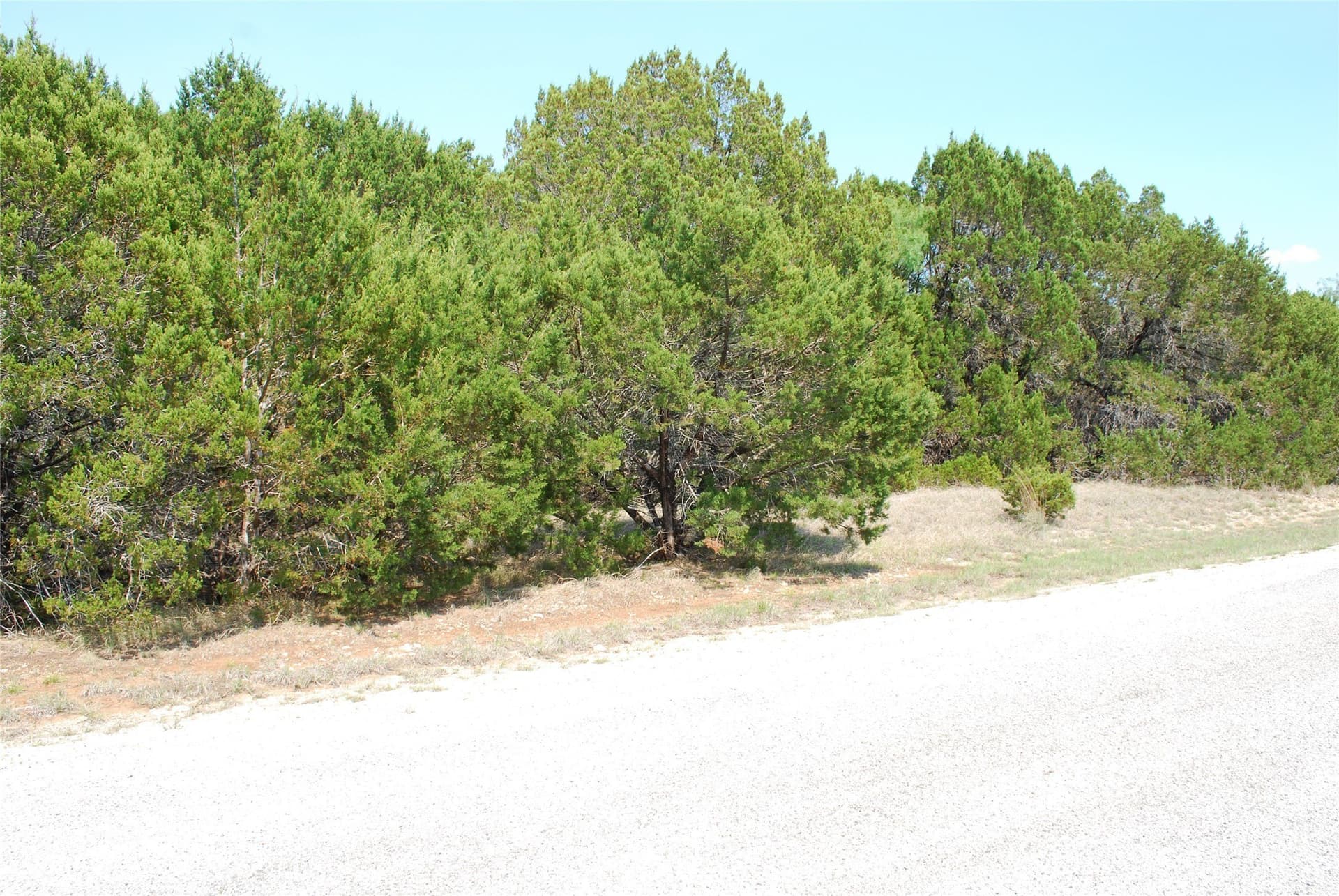 0.35 acres in Hill County