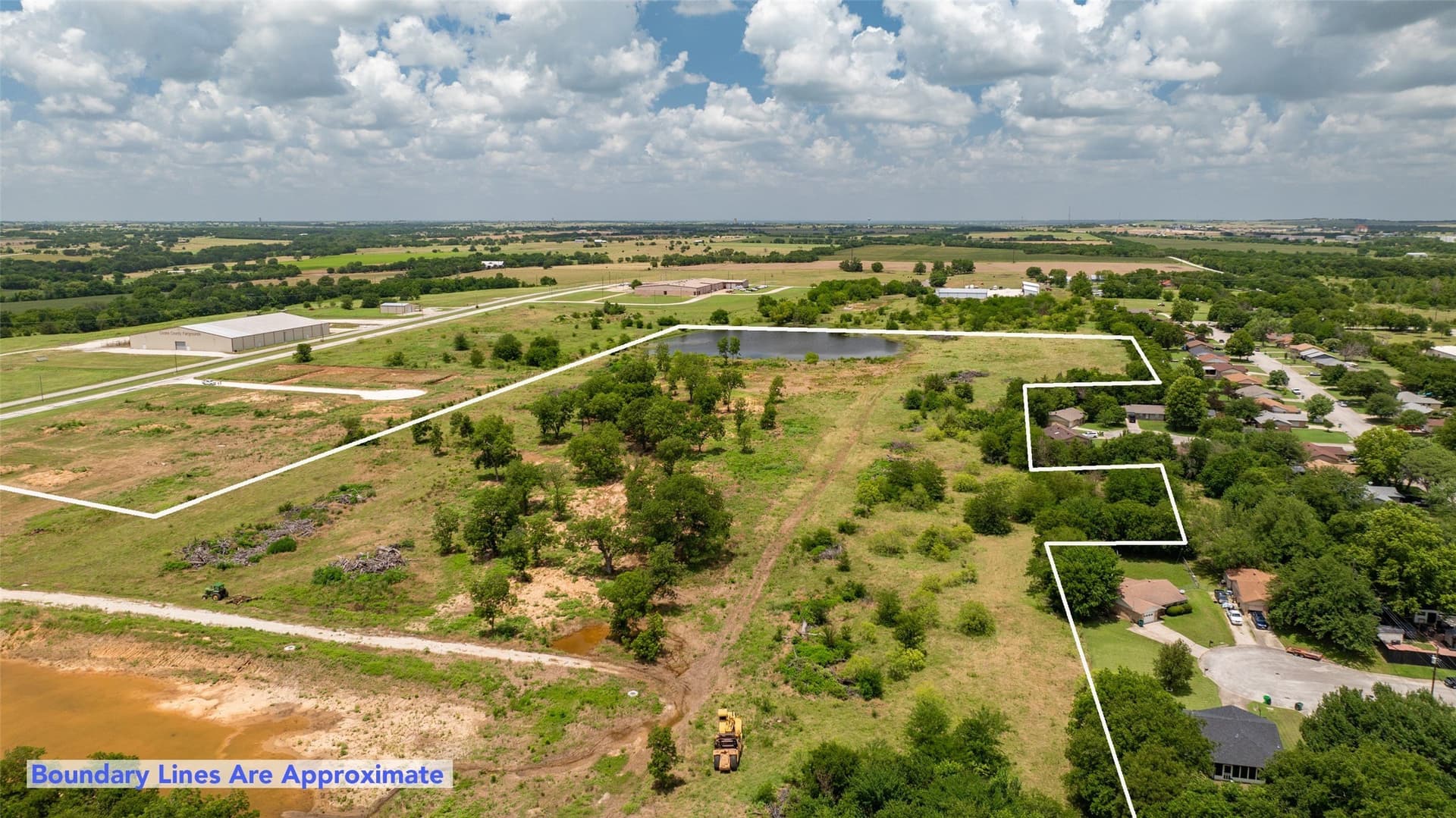 33.89 acres in Cooke County - photo 3