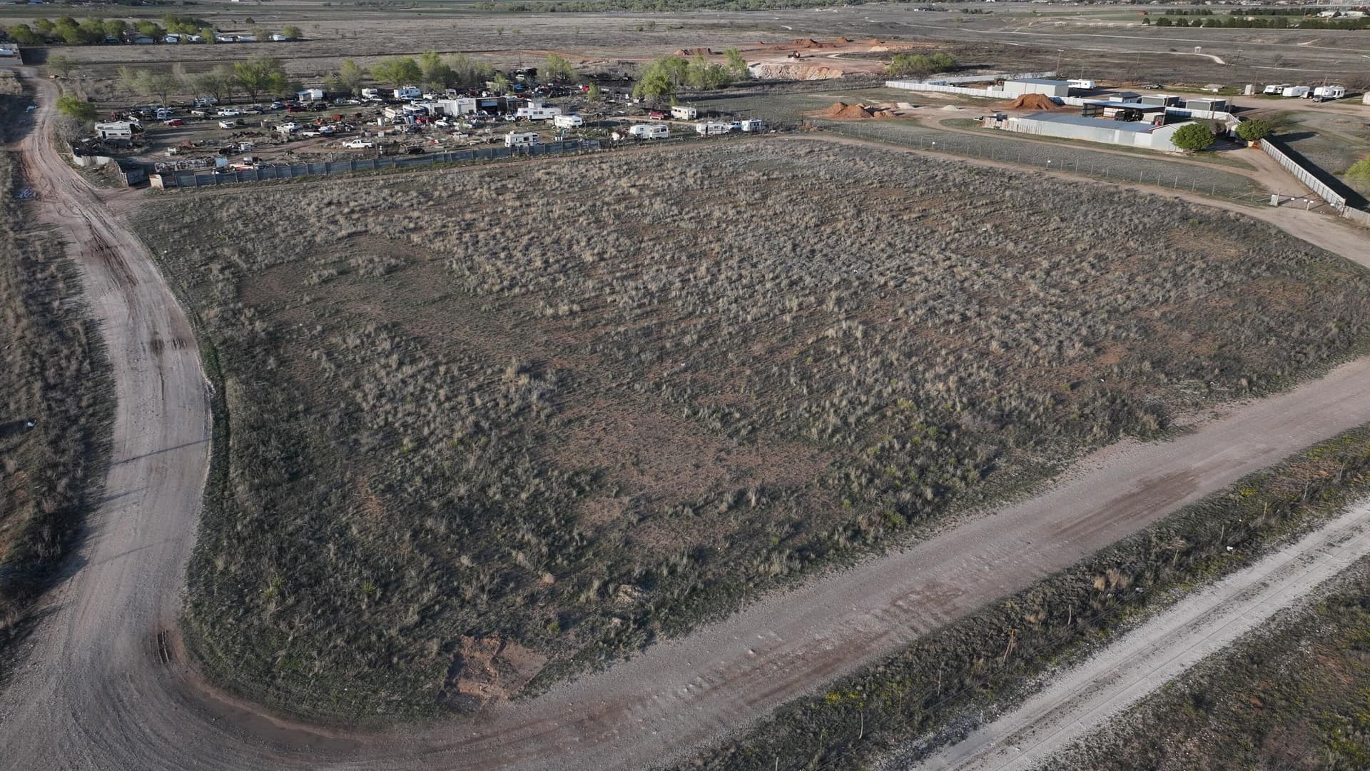 5 acres in Lubbock County - photo 8