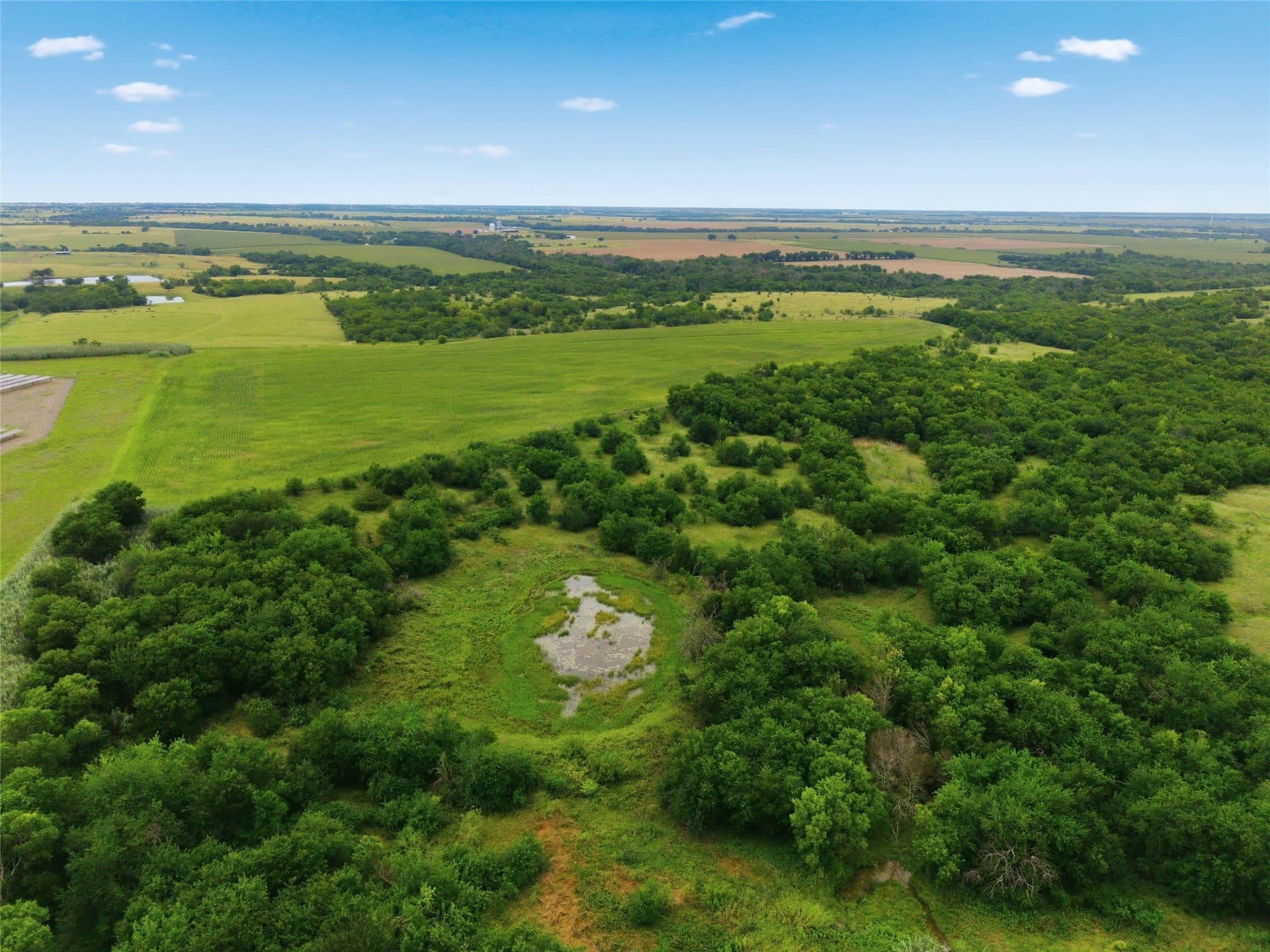 40 acres in Hill County