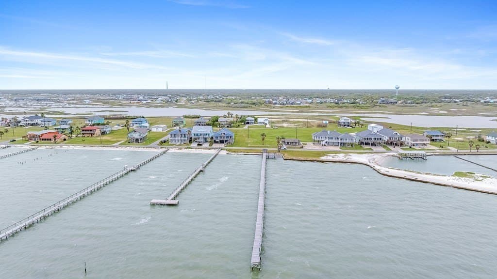 0.84 acres in Texas County featured view