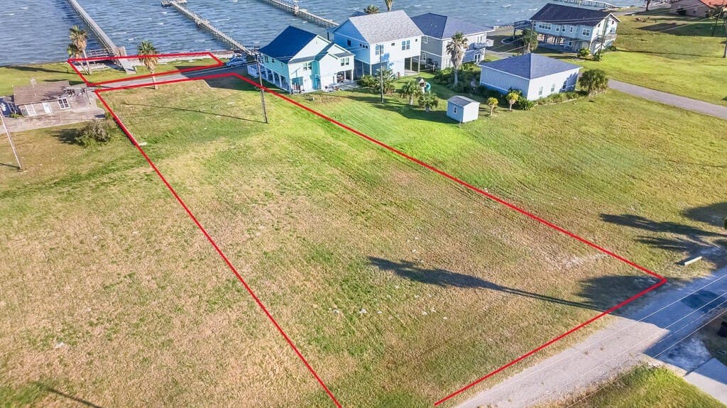 0.84 acres in Texas County - photo 7