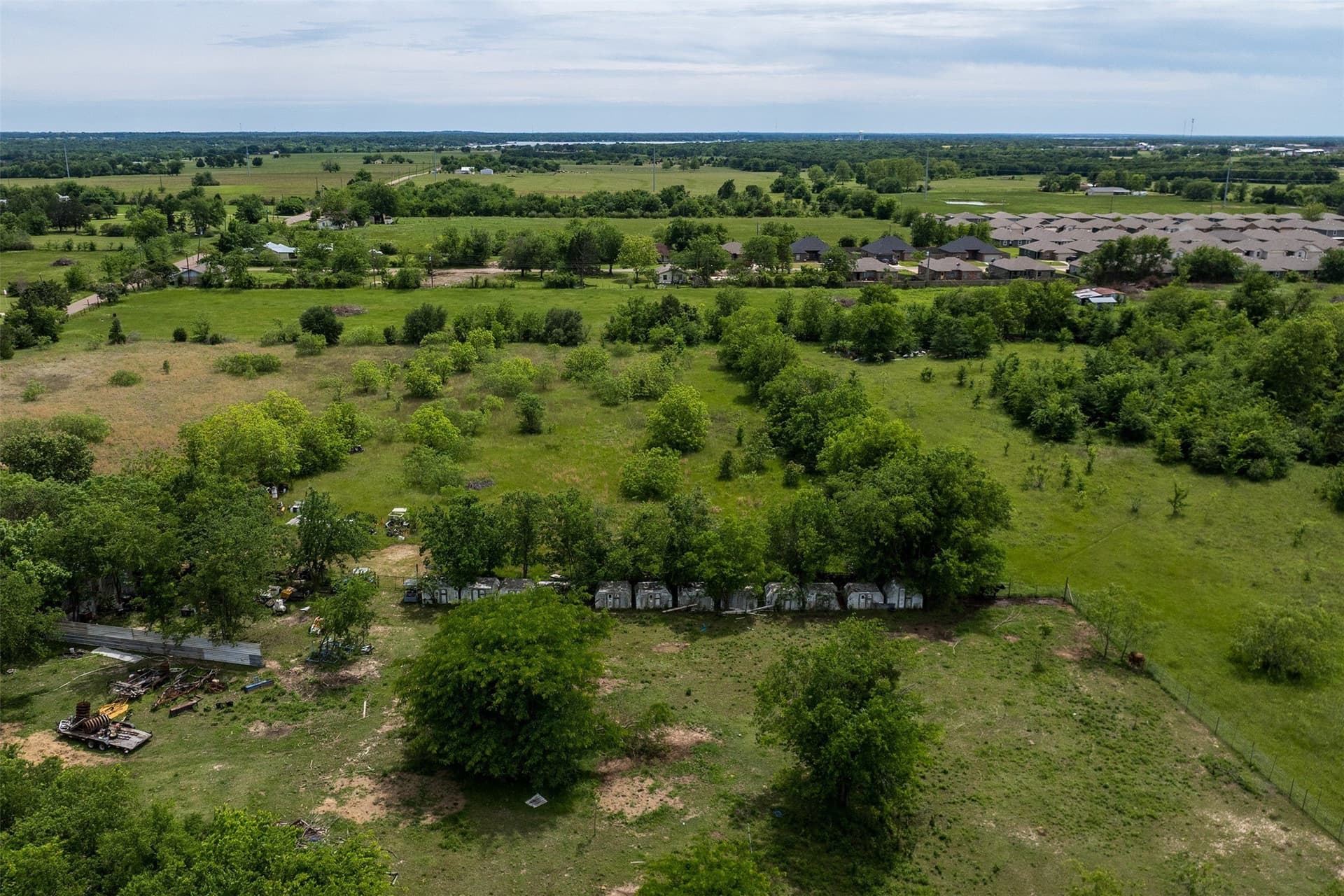 10.39 acres in Kaufman County - photo 10