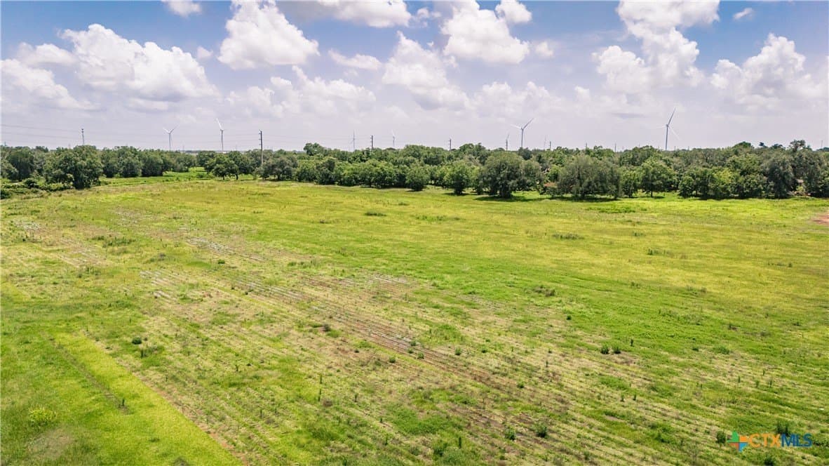 23.75 acres in Wharton County featured view