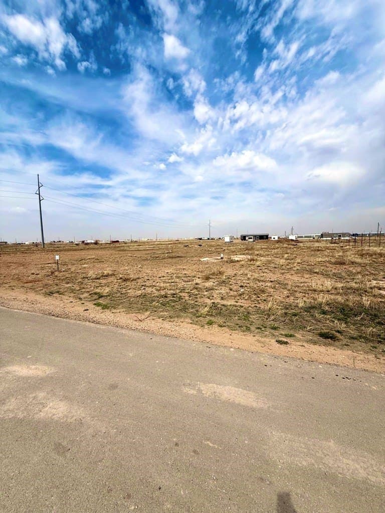 1.87 acres in Martin County gallery image 2