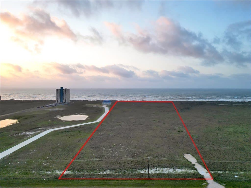 12.61 acres in Nueces County - photo 10
