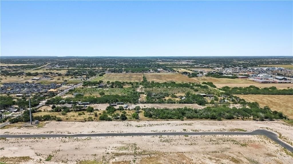 4.92 acres in Hidalgo County - photo 8