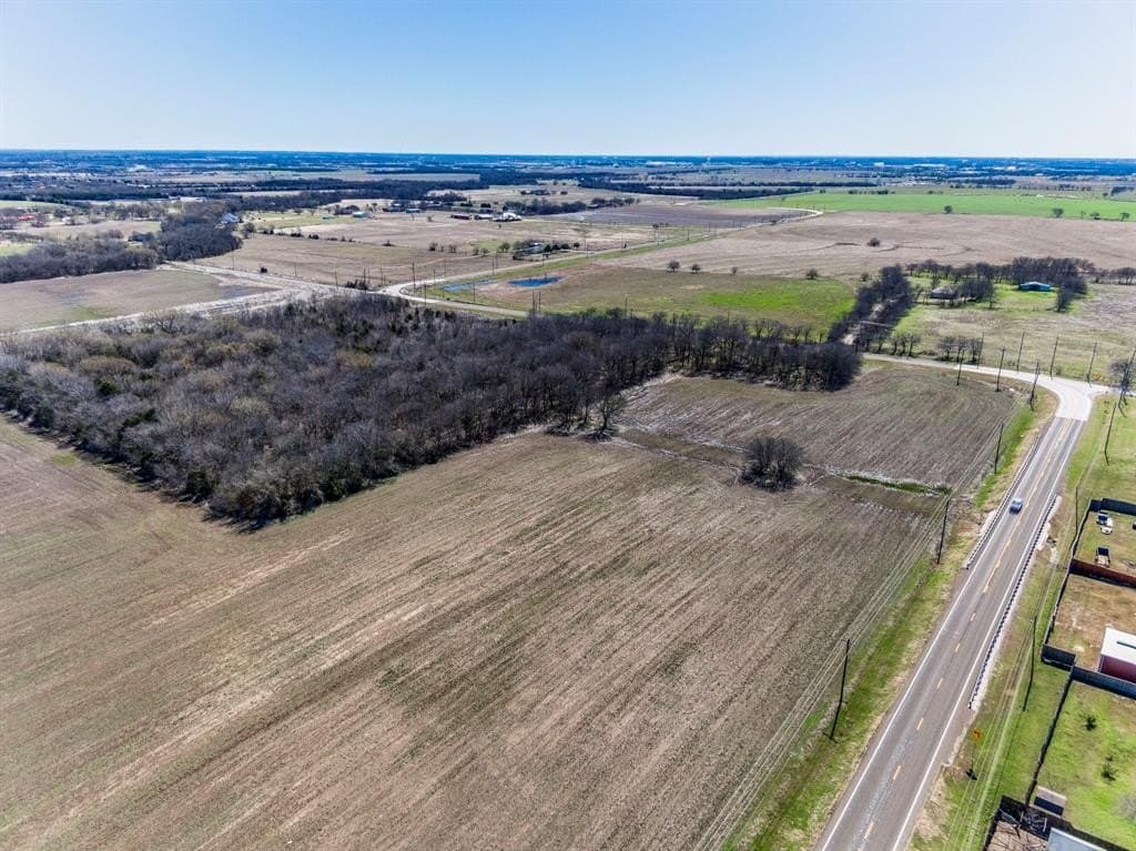 10.02 acres in Ellis County featured view
