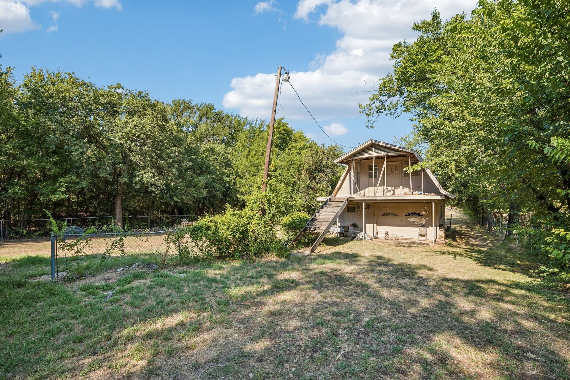 0.83 acres in Tarrant County - photo 9