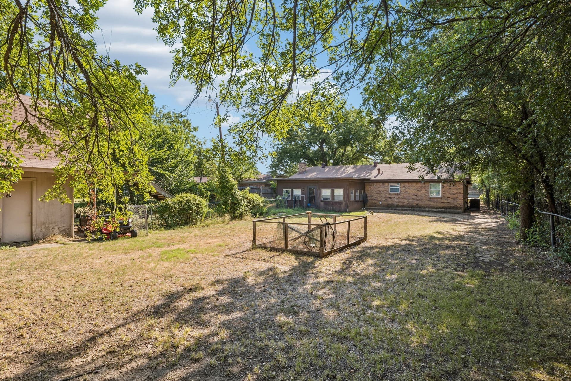 0.83 acres in Tarrant County - photo 12