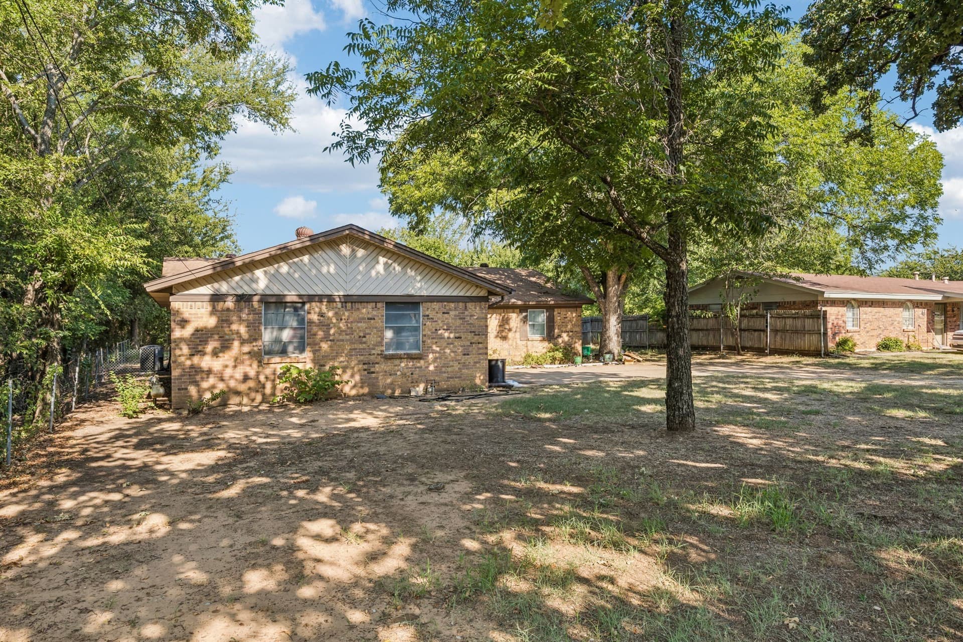0.83 acres in Tarrant County - photo 11