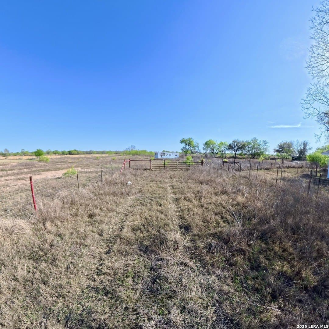 8.8 acres in Medina County gallery image 3