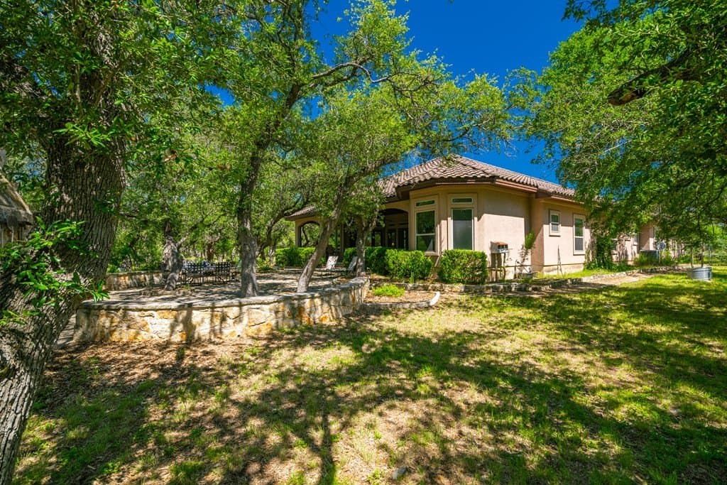 46 acres in Travis County gallery image 2